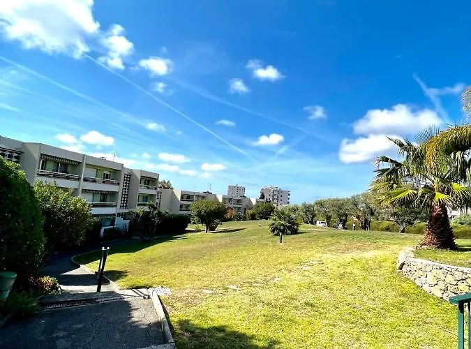 Antibes Maeva Sea View Swimming Pool Air Conditioning And Parking